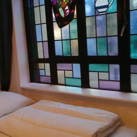 Tiny 1-room-apartment *